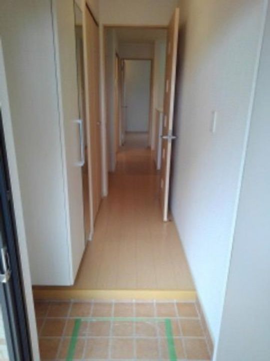 アンジュ・Yの玄関