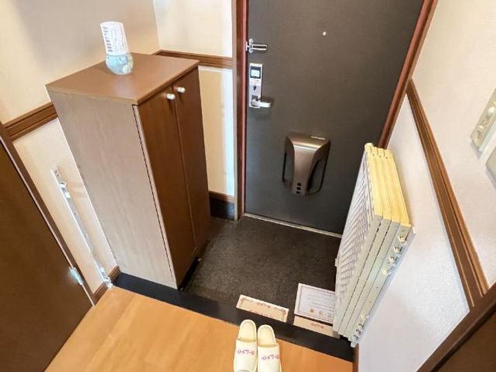 エルビス今里Ⅱの玄関