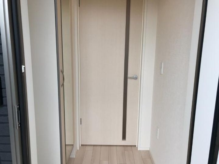 リーゾスの玄関