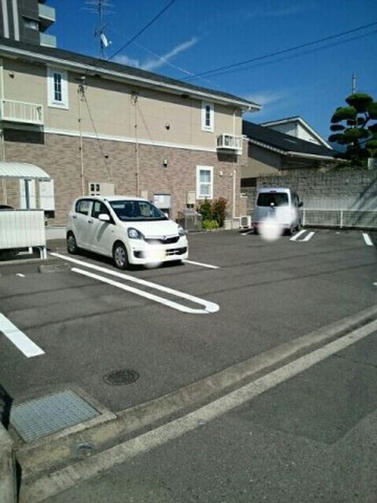 イリーデ・カーサのその他画像