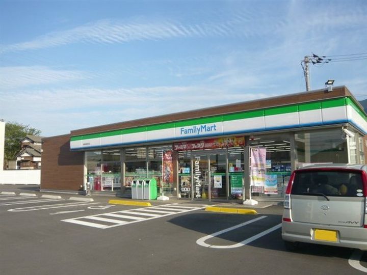フロイデ KANAGEN Ⅲの周辺