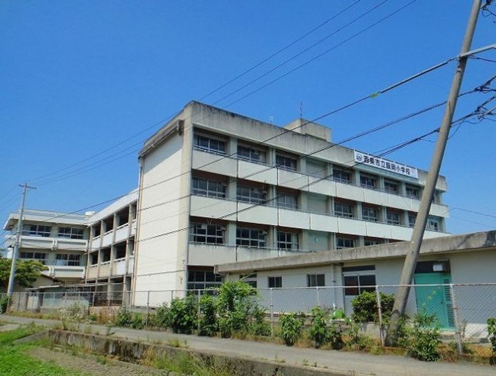 プロスパー キョウエイの周辺