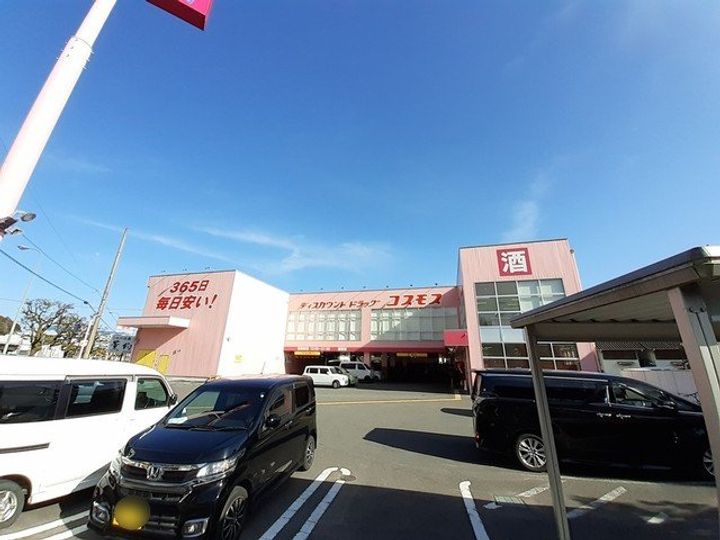 プリティ−ハウスの周辺