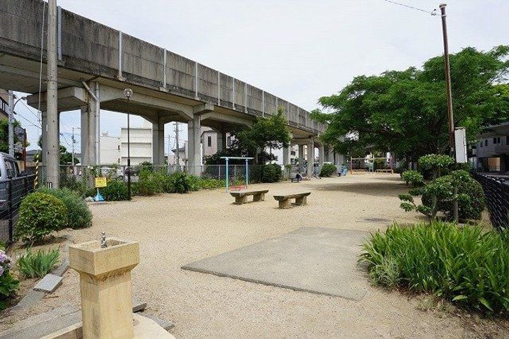 カーザ フィオレンテⅡの周辺