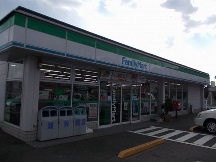 グランドラインの周辺