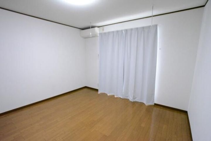 サンライズ本山2号地(Wi−Fi)の内装