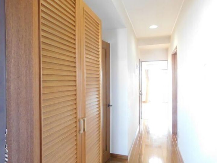 なかよしマンション片原町602の玄関