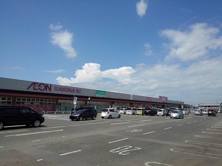 モーダ・パラッツォBの周辺
