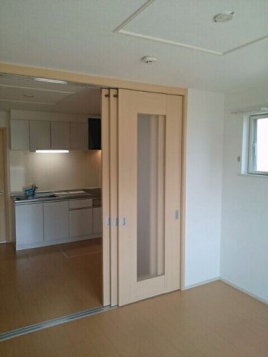レスタンノールの居間