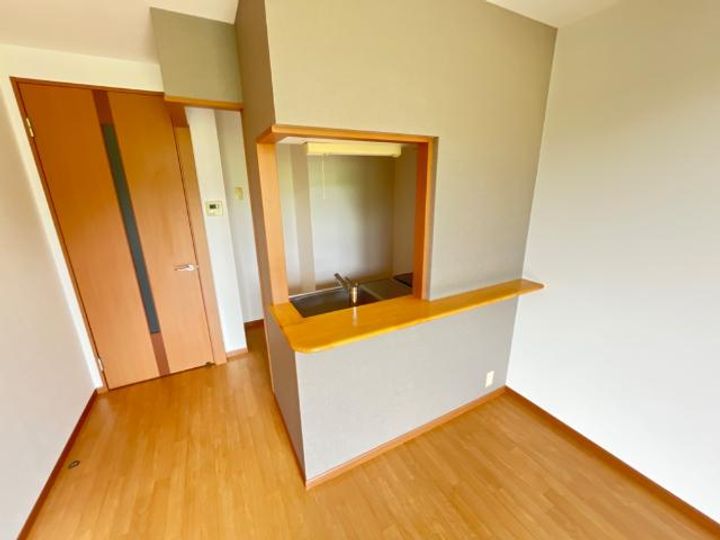 リバティタウン2番館106の居間