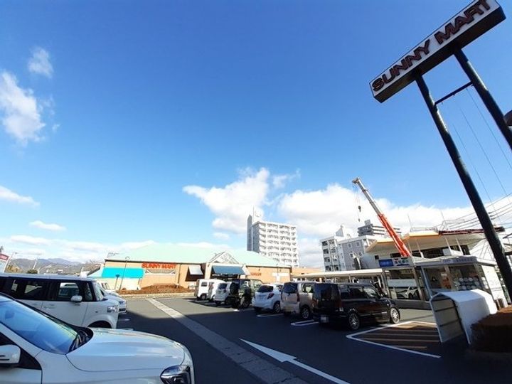 マリオ葛島 Bの居間