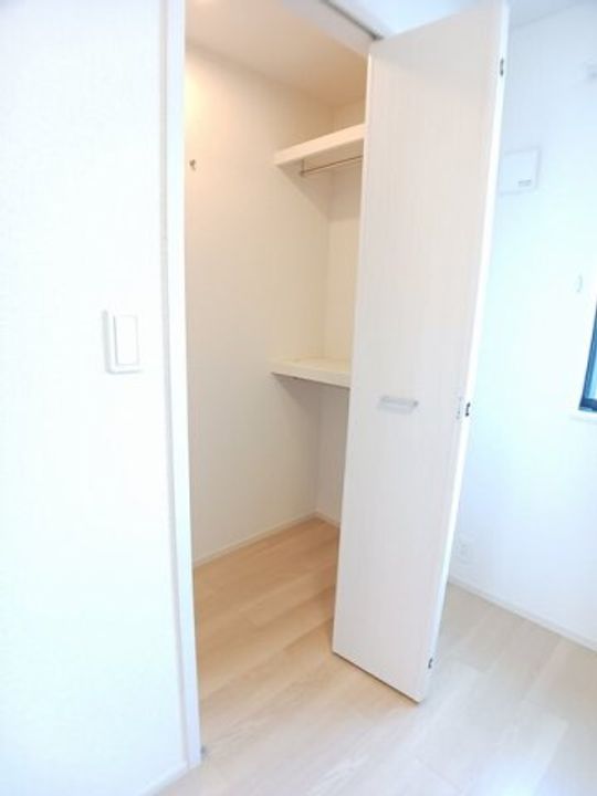 ベル・ヴィオラKⅦの玄関