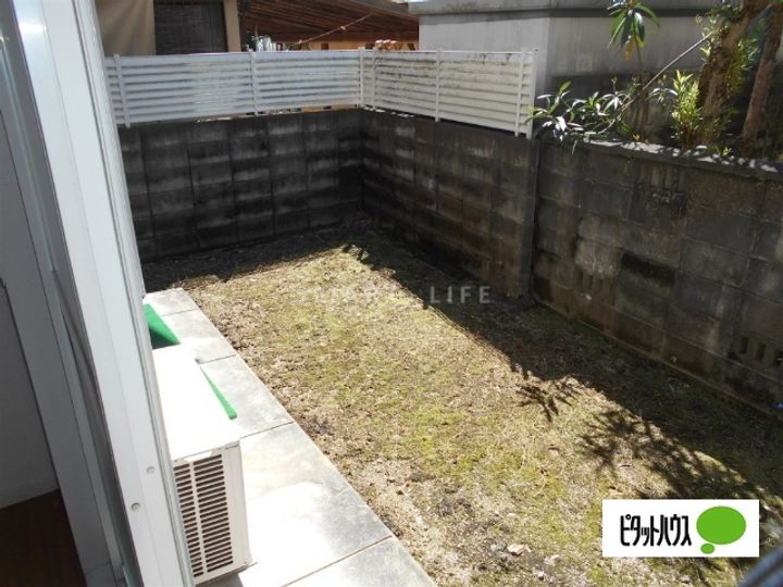 滋賀県大津市下阪本3丁目の賃貸アパートの内装