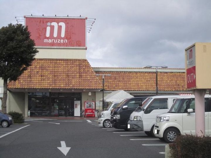 コータ・コート Jの周辺