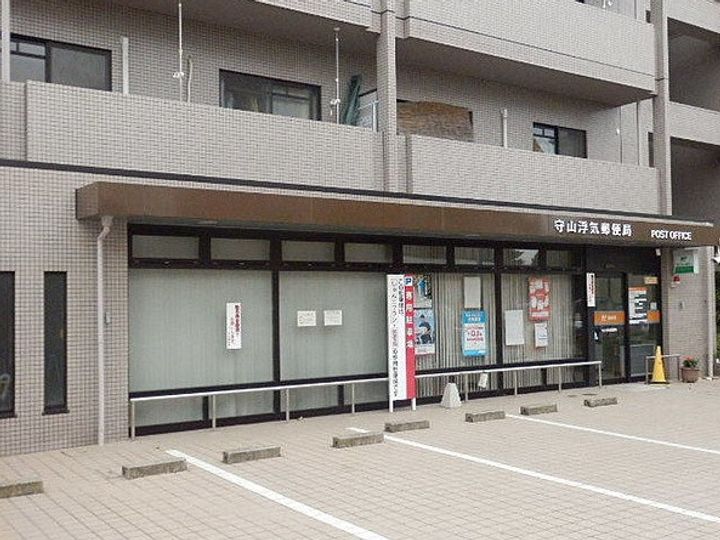 サニーフィールドの周辺