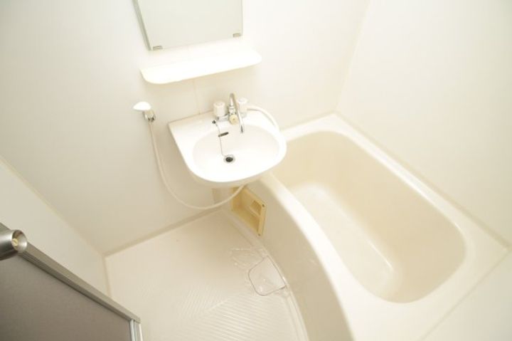 ハイツしらゆり201の風呂