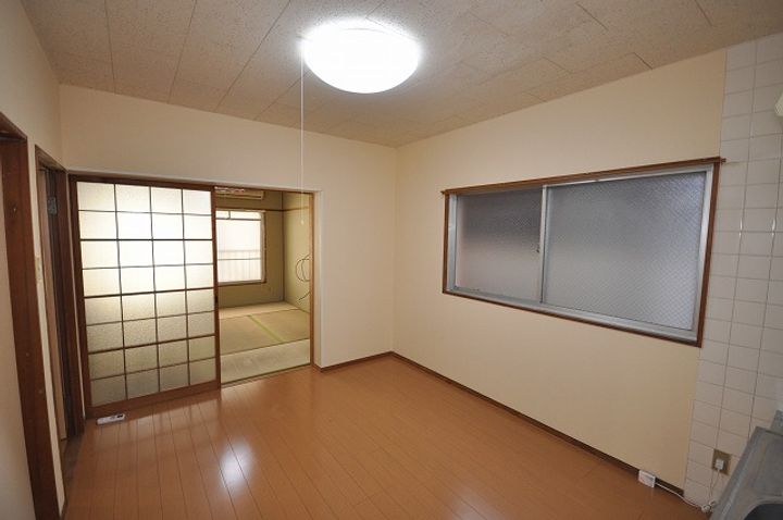 原コーポの内装