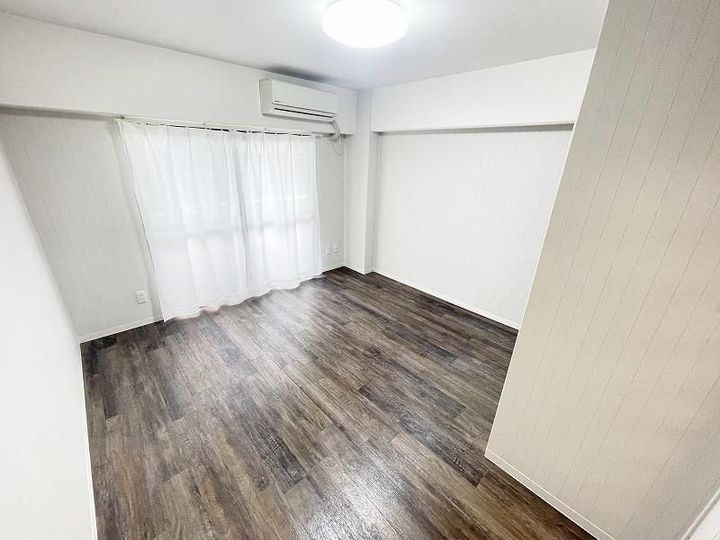 プレシオン南昭和208の内装