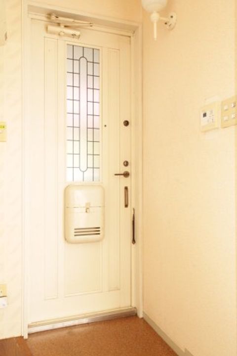 スカーラⅡ204の玄関