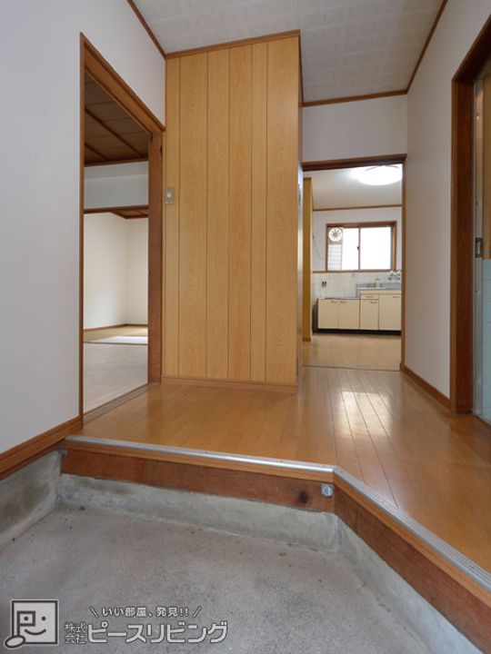 住吉マンション16の玄関