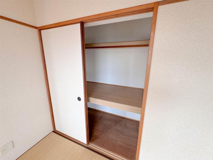 メゾン サン・テラスBの子供部屋