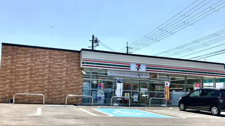 パミドーリ Ⅱの周辺