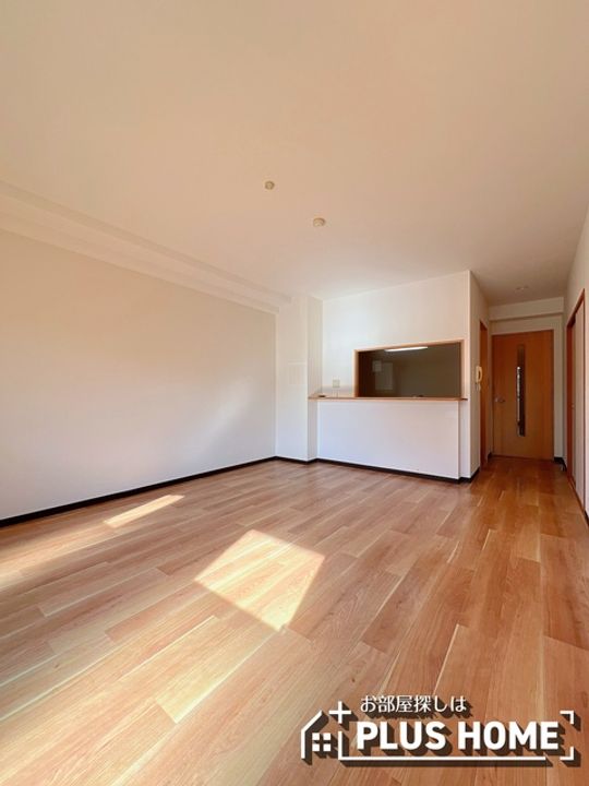 ノイフロイデの内装