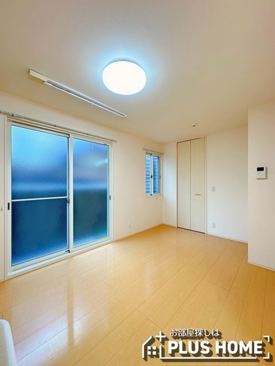 マイ・ピエス・ヒロのその他画像