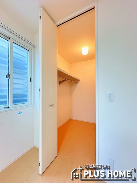 マイ・ピエス・ヒロのその他画像