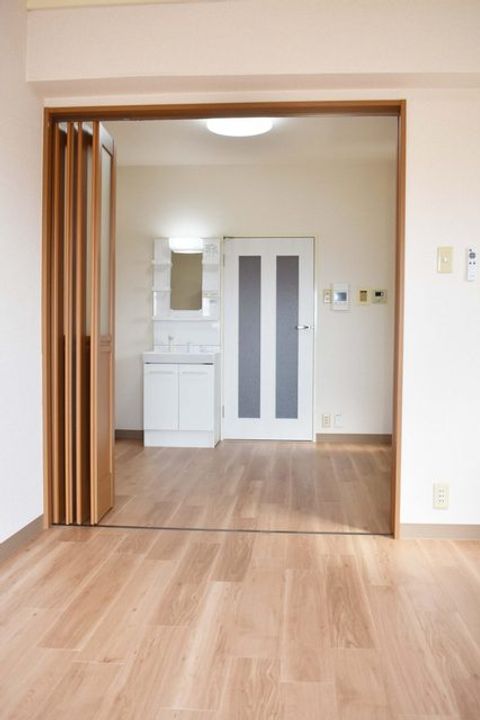 パリ・シャトー本町の内装