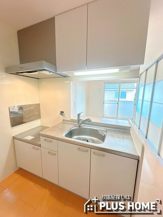 イソラフェリジェのキッチン