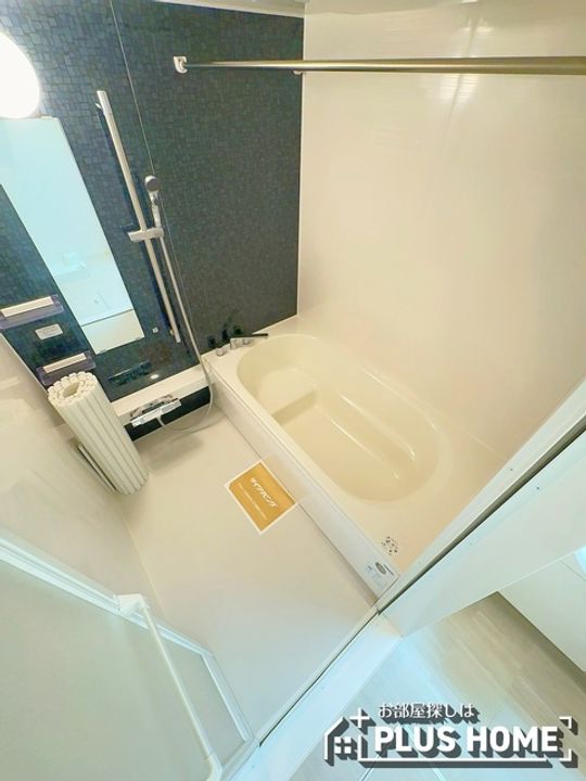 和歌山県和歌山市黒田の賃貸アパートの風呂