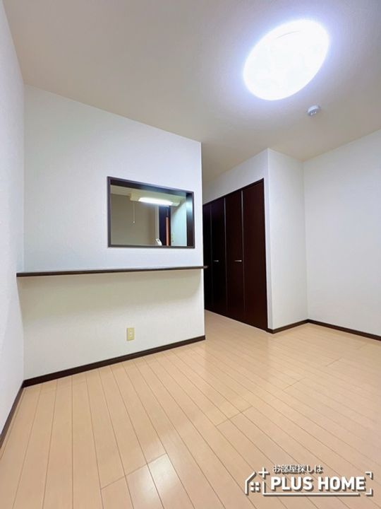 ロックブリッジの内装