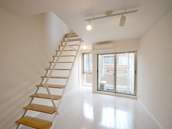 KDXレジデンス三宿203の内装