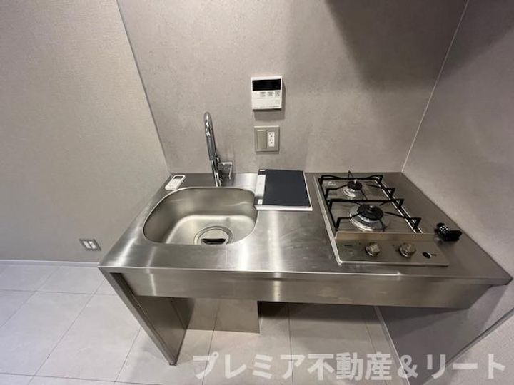 ルフォンプログレ神田プレミア305のキッチン