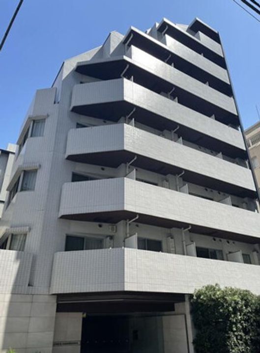 クレイシア神楽坂の外観