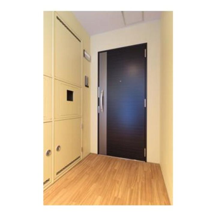 ルシエルエムズの玄関