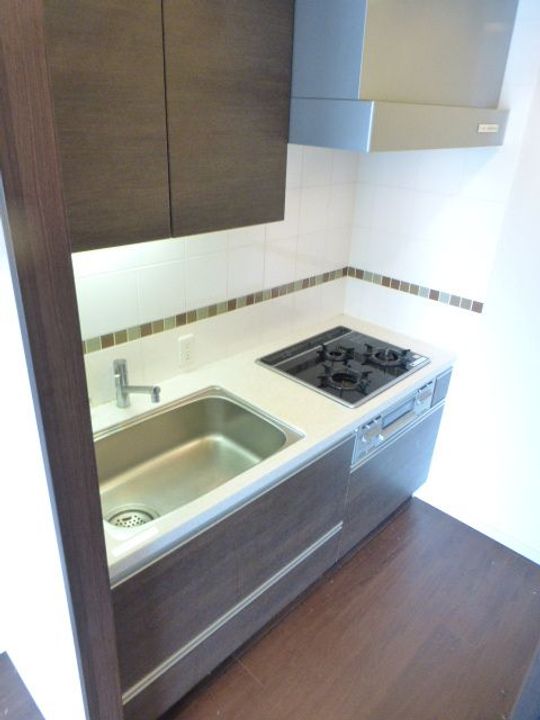 コンフォリア三田イーストのキッチン