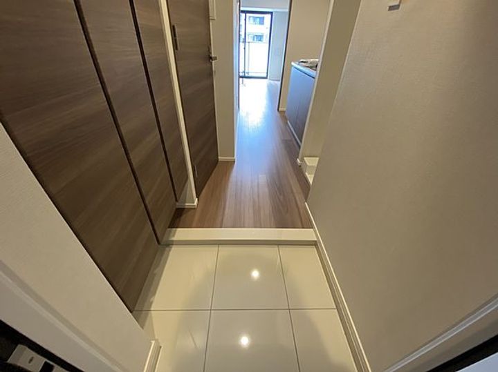 東京都中央区月島2丁目(マンション)の賃貸物件の玄関