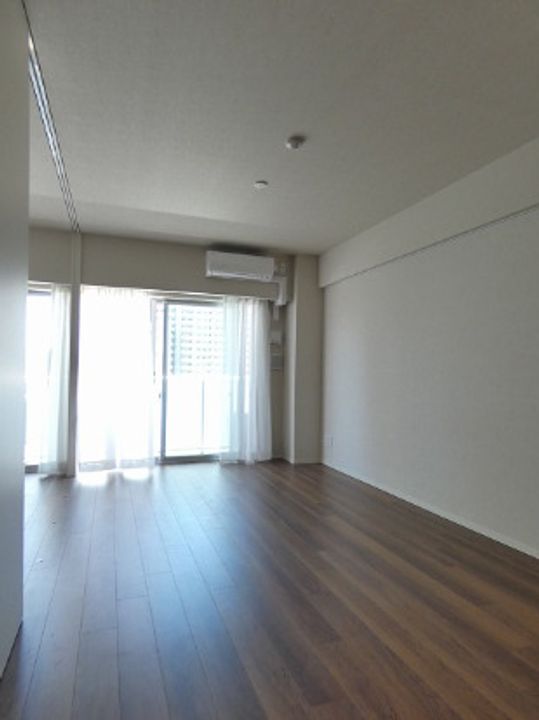 クレストコート白金高輪の居間