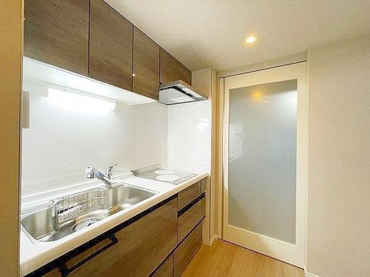 六本木デュープレックスエムズのキッチン