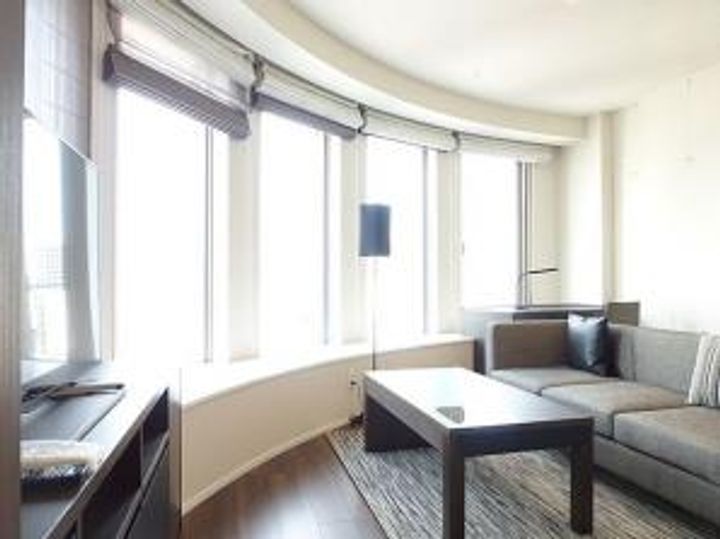 ザ・レジデンス赤坂檜町の居間