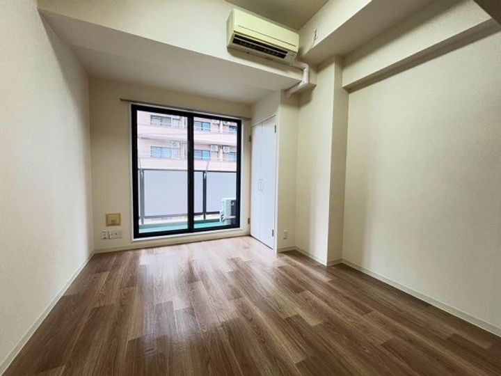 エクセリア舟入本町の居間