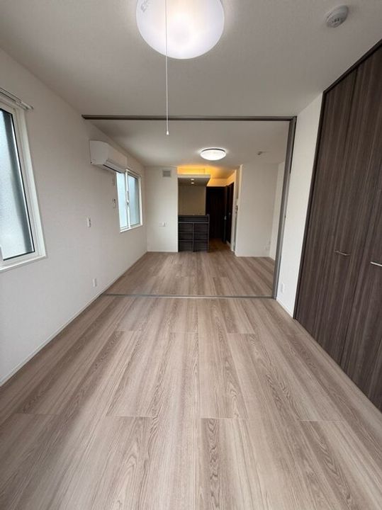 D−ROOM高須2丁目 A棟の居間