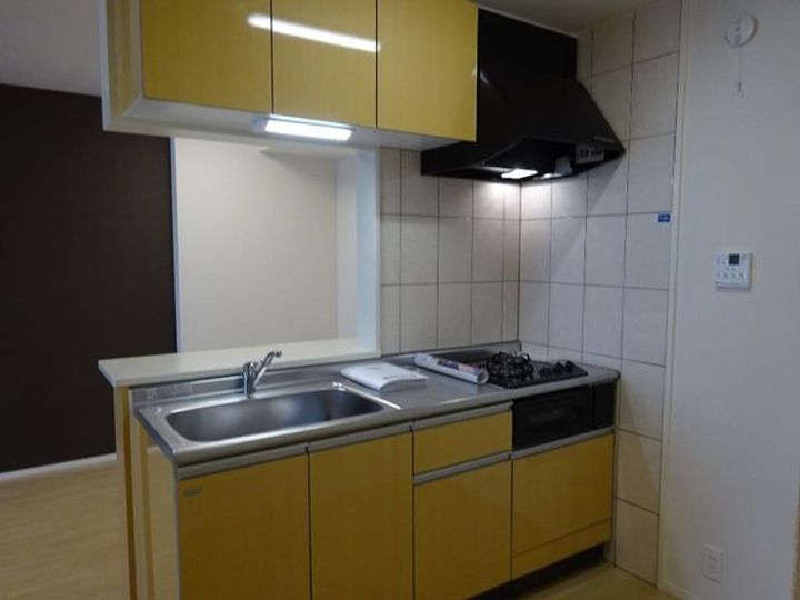 ライブリーポトス江波のキッチン