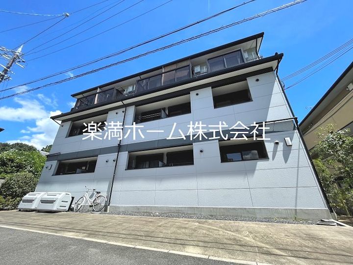 ブライトハイムC棟の外観