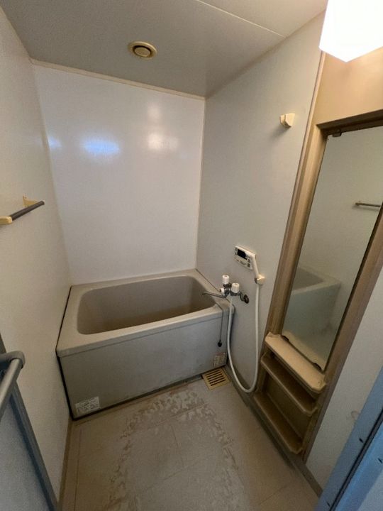福岡県福岡市西区姪の浜6丁目(アパート)の賃貸物件202の風呂
