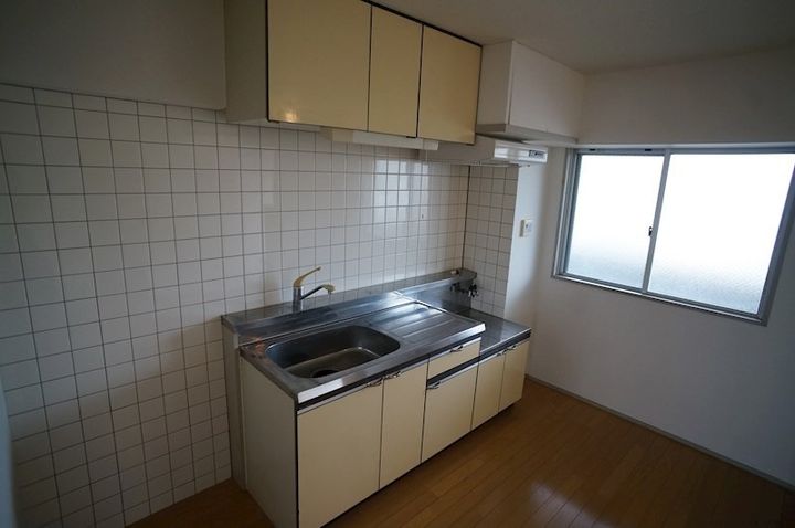 福岡県福岡市博多区吉塚4丁目(マンション)の賃貸物件601のキッチン