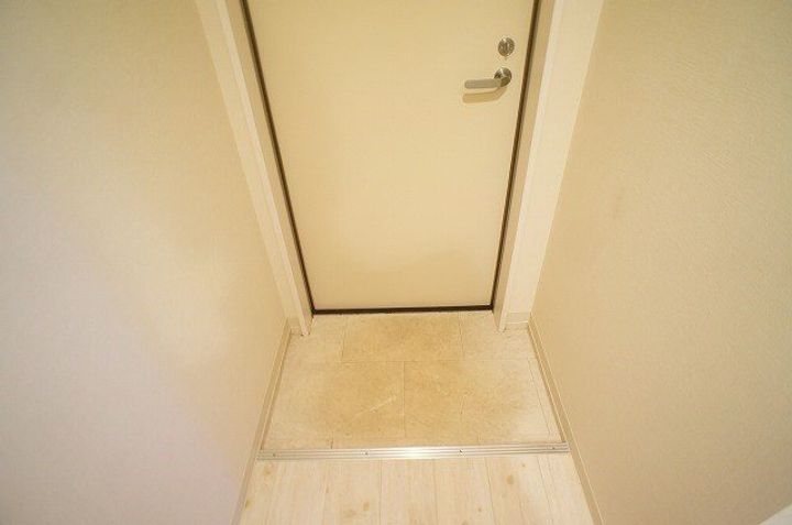 マンダリン吉塚の玄関