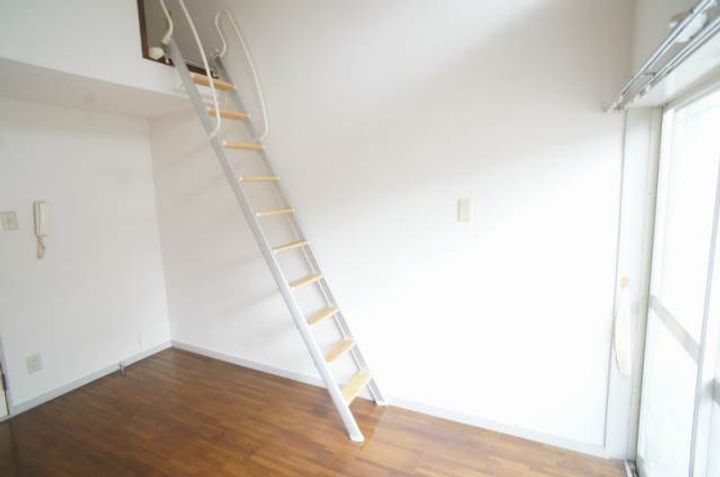 グラフィックメゾン和白東102の内装